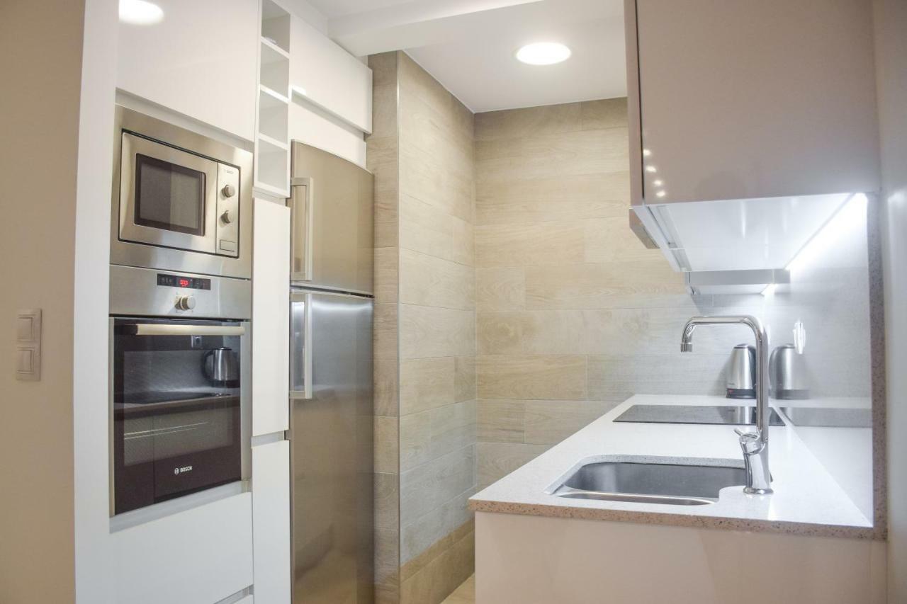 Modern & Spacious Apartment Near La Concha Bay San Sebastián Exteriör bild
