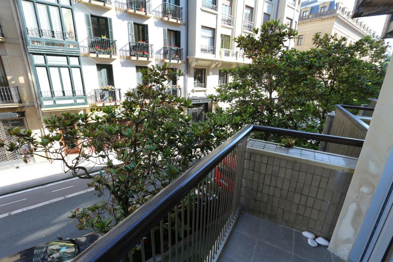 Modern & Spacious Apartment Near La Concha Bay San Sebastián Exteriör bild